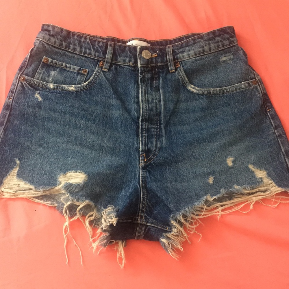 Zara jean shorts, size 10